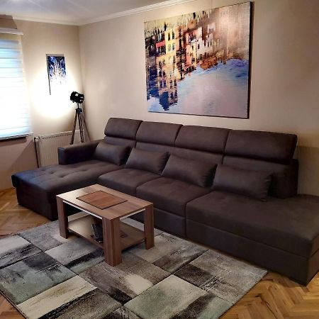 Apartman Villa Cacak Ngoại thất bức ảnh