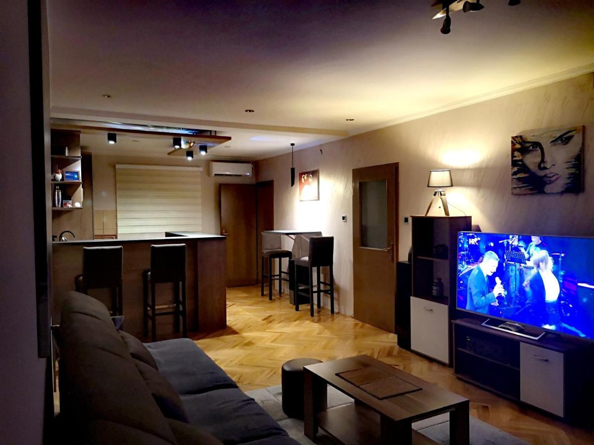 Apartman Villa Cacak Ngoại thất bức ảnh